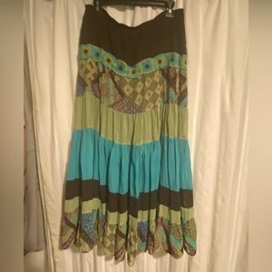 Woman multicolor long skirt size 14-16